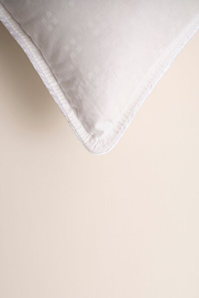 Penelope Pernă cu umplutură din puf de gâscă, respirabilă, cu echilibrare termică - Twin Luxe