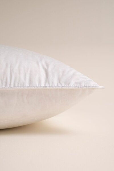 Penelope Pernă cu umplutură din puf de gâscă, respirabilă, cu echilibrare termică - Twin Luxe