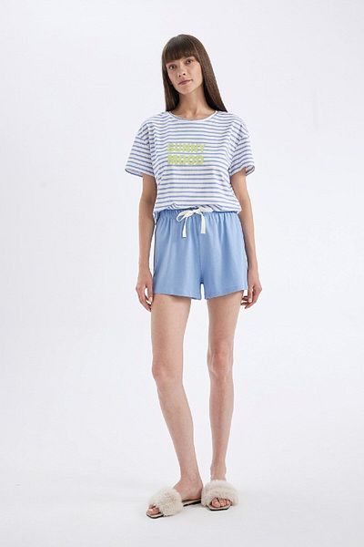 DeFacto Costum de pijama cu mânecă scurtă în dungi Fall in Love cu pantaloni scurți D4471AX24HS
