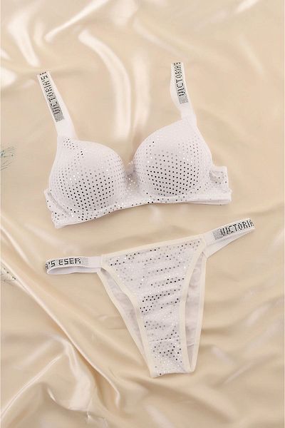 Pi Giyim Set sutien cu sling de piatră susținut