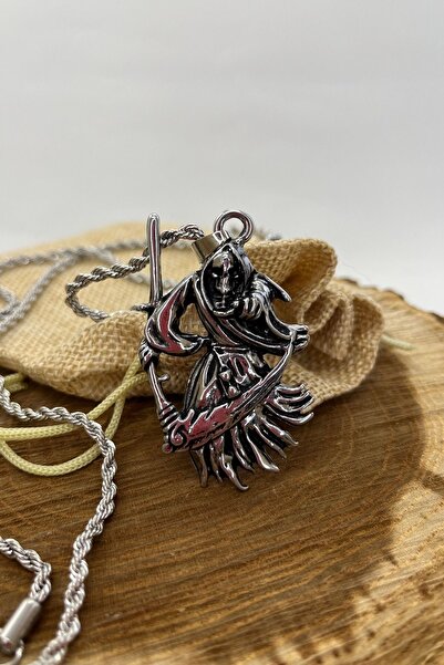 Balzamin Design قلادة من الفولاذ المقاوم للصدأ على شكل قاتمة فضية اللون لامعة...