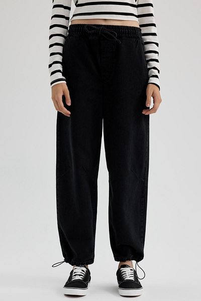 DeFacto Jogger Fit High Waist Comfortable Fit Flexible Waist Leg Ankle Length 100% Cotton Jean Trousers A8196ax23wn