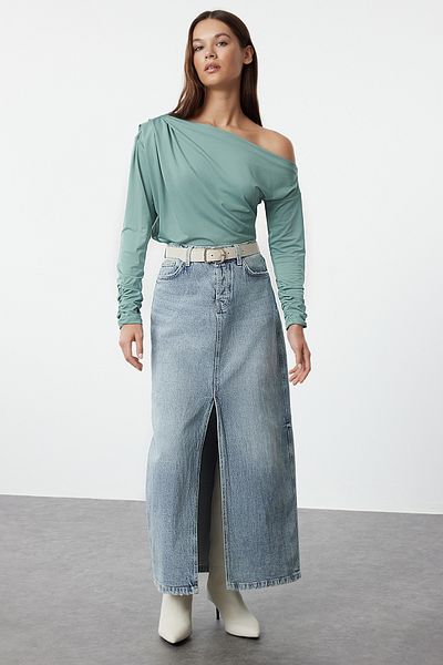 Trendyol Collection Mintgrüne Strickbluse mit asymmetrischem Kragen und drapiertem Design - TWOAW21BZ1383