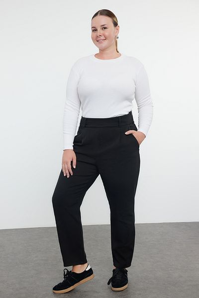 Trendyol Curve High Waist Black Straight Jeans - Large Size TBBAW25CJ00002
