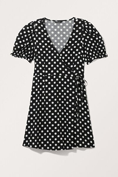 Monki Nikki Dress