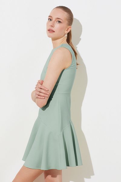 Trendyol Collection Μίνι υφαντό φόρεμα με φερμουάρ σε γραμμή Α μέντα TWOSS20EL1124