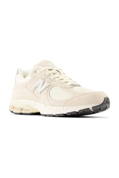 New Balance Sneakers Modell M2002 - Bequem und stylisch