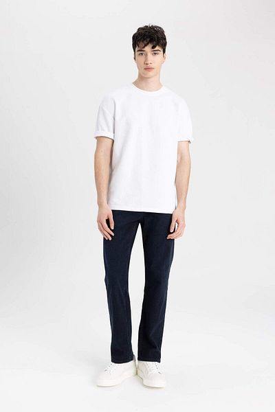 DeFacto Sergio Regular Fit Regular Fit Normal Waist Tube láb Jean nadrág W7086az23sp