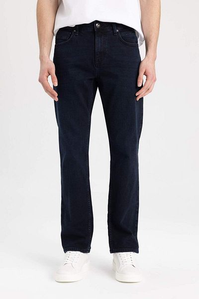 DeFacto Sergio Regular Fit Regular Fit Normal Waist Tube láb Jean nadrág W7086az23sp
