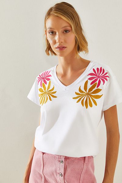 Bianco Lucci Tricou colorat pentru femei, cu decolteu în V, brodat cu frunze - 60251465