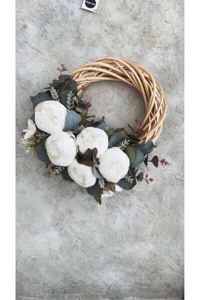 Mori Atölye 30 cm Naturel Bambu Çelenk Yeşil Bitkiler Okaliptüs Beyaz Şakayık Çiçekli Kapı Süsü