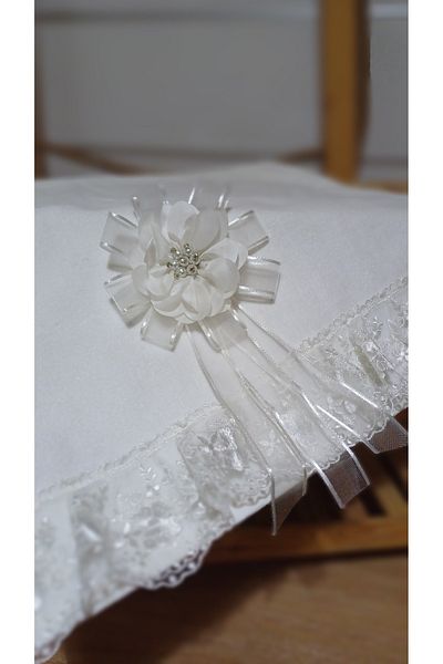 Neweste Luxury Laced and Lacy Hand Towel - Convoy Towel for Car, Bride, Groom and Dowry