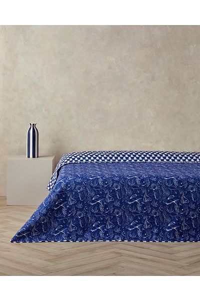 English Home Underwater Wonders - Single, Multi-purpose Dark Blue Cover