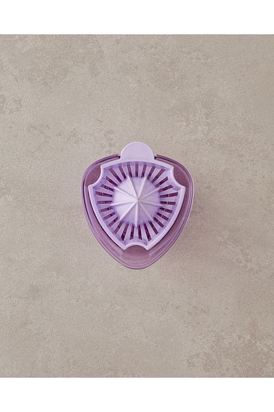 English Home Lilac Arnie Plastic Lemon Squeezer