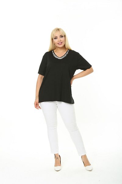 GOLVEN Plus Size Embroidered Blouse with Collar