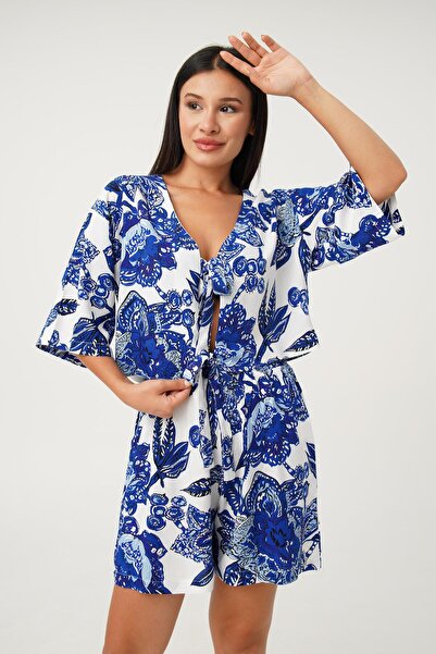 Hipo Trend Комплект от сини къси панталони с V-образно деколте и шарки - с вр...