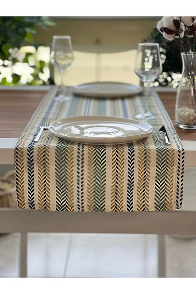 desen izmir New Season - Retro Patterned Square Tip Runner Cover