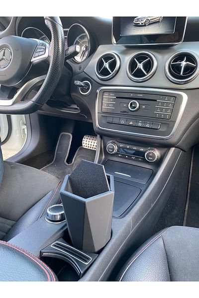 Butik Car Trash Can - Stylish and Convenient Design