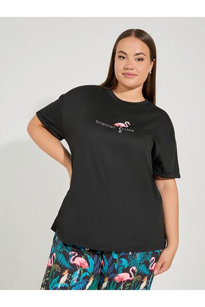 Styli Plus Size Flamingo Print T-Shirt with Piped Hem Pyjama Set