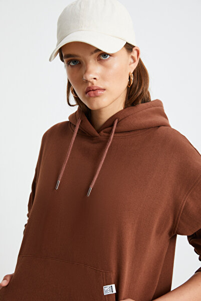 GRIMELANGE Γυναικεία φούτερ KEILA με 3 κλωστές, καφέ φούτερ με κουκούλα και διακοσμητική ετικέτα