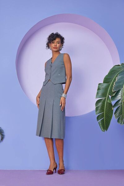 G-Line Gray A-line Knee Length Wide Pleated Woven Skirt