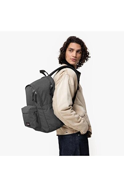 Eastpak Черна дънкова раница за офиса