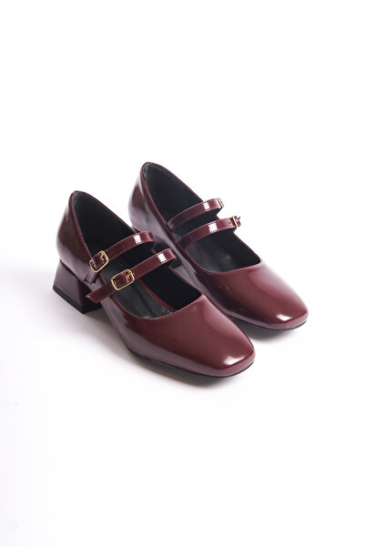 MAST SHOES حذاء رولاند بكعب قصير