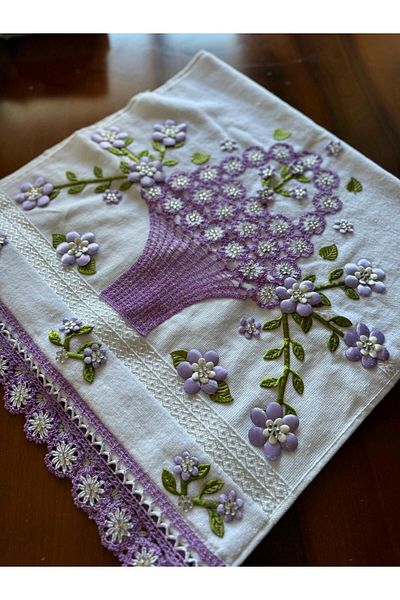 heptrend 50x90 Lacy Dowry Towel - Handcrafted Basket Model
