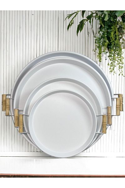 kitchen trend طقم صينية معدنية بمقابض خشبية بيضاء 4 قطع 51x37x45x30 سم، صينية الإفطار