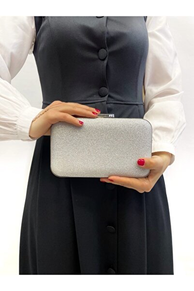 Busrabags حقيبة سهرة نسائية فضية لامعة