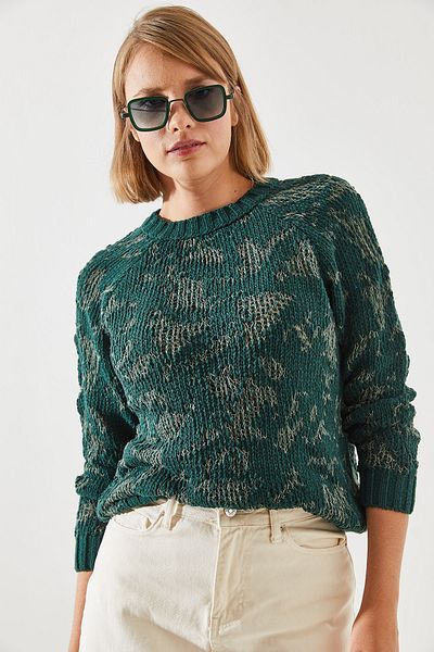 Bianco Lucci Knitwear Women's Sweater - 20246178 Model