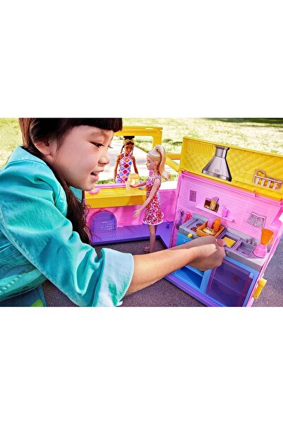 Barbie 'nin Limonata Aracı 25 parçalı Barbie'nin Limonata Aracı HPL71