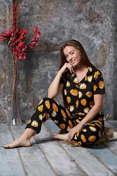 CALİA Yazlık Garfield Baskılı Kısa Kol Pijama Takımı Yeni Sezon