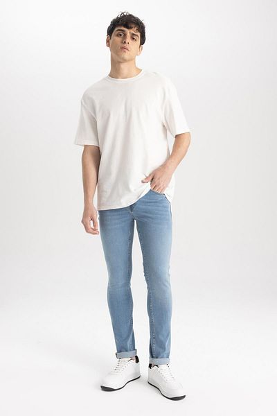 DeFacto Pedro Slim Fit Στενή Εφαρμογή Κανονική μέση με στενό πόδι Jean παντελόνι A2977ax23sm