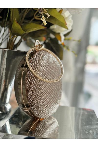 Blacktavern ΒΡΑΔΙΝΗ ΤΣΑΝΤΑ ΣΤΡΟΓΓΥΛΟ ΒΡΑΧΙΟΛΙ ΠΟΥ ΦΑΙΝΕΤΑΙ ΔΙΑΦΟΡΕΤΙΚΟ ΚΑΙ ΚΟΜΨΟ ΜΕ ΛΟΥΡΙ