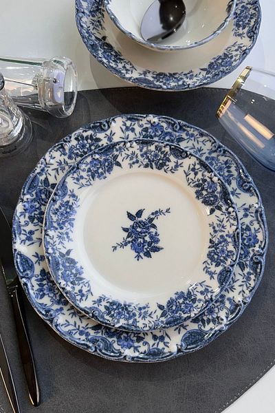 porselenden Set farfurii de tort albastru din porțelan premium cu design special pentru 6 persoane, 19 cm