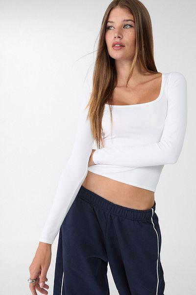 Stradivarius Seamless Long-Sleeved T-Shirt