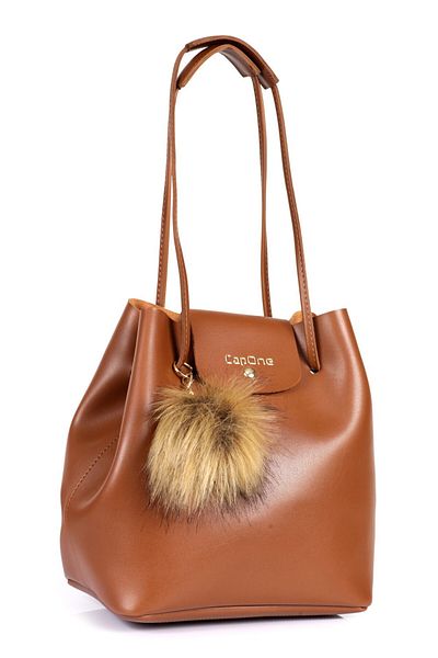 Capone Outfitters Padova Leather Women's Shoulder Bag