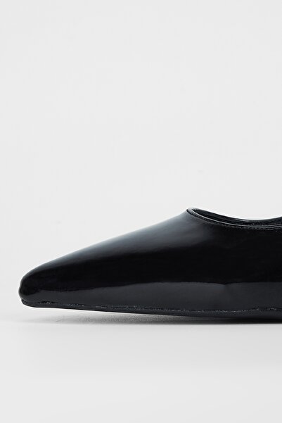 Valmenti Kadın Siyah Rugan Vegan Topuklu Ayakkabı