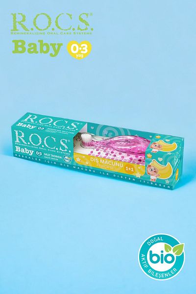 R.O.C.S. Rocs Baby 0-3 Years Banana Puree Flavored Toothpaste 45g + Toothbrush Set Pink