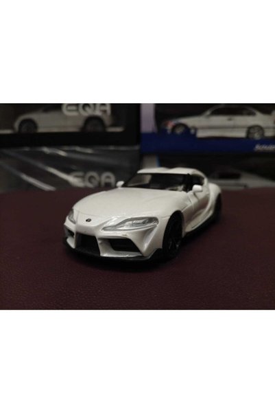WELLY Toyota Supra Pull Drop Diecast Model (White)