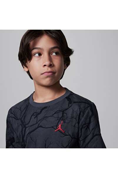 Nike Μπλουζάκι για αγόρι Jordan Family Tree AOP SS - 95D400-693