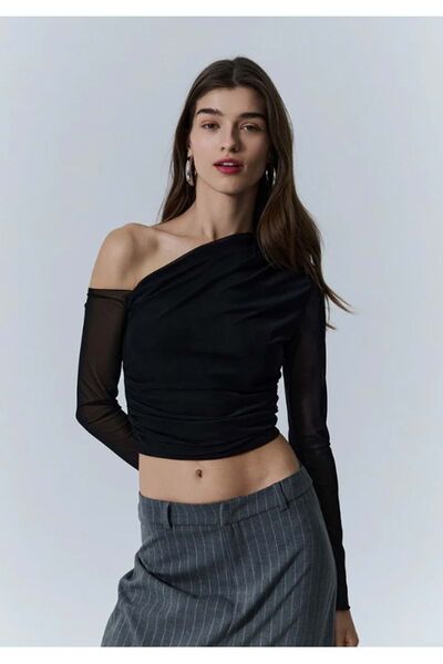 Quzu 24K23322 TEK OMUZ TÜL BLUZ  - QUZU - 24K23322 - SİYAH - L