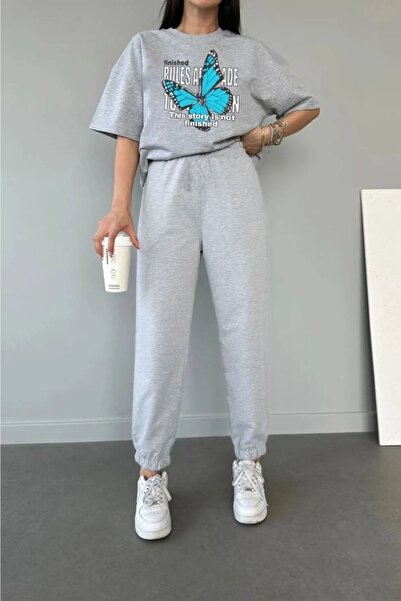 MODARİCH Σετ φόρμας Jogger Oversize με στάμπα γκρι πεταλούδα - Λαιμόκοψη ποδη...