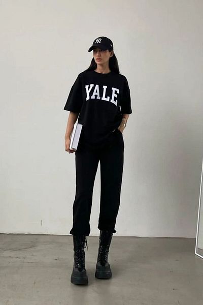 Mythologie Yale T-shirt Sweatpants Jogger - Σετ φόρμας με μαύρη στάμπα Oversize Crew Neck