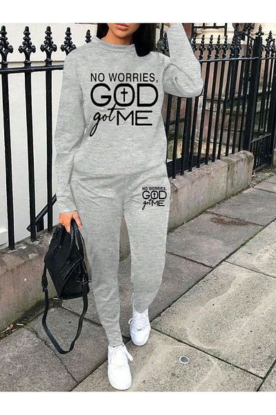 MODARİCH Φούτερ God Got Me Sweatpants Jogger - Σετ φόρμας με γκρι εμπριμέ κάτω μέρος με λαιμόκοψη
