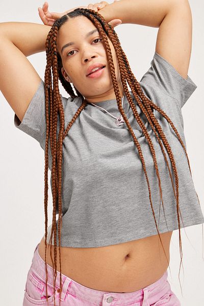 Monki Ewa Gray Women's T-shirt - 122871401324 Model