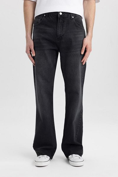 DeFacto Flayer Fit Jeanshose mit weitem Bein B8325ax24sm
