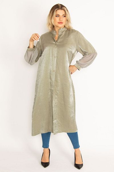 Şans Großes, grünes Lurex-Stoffbündchen für Damen mit Chiffon-Detail, geknöpfter langer Umhang vorne mit Richterkragen, 65n28483
