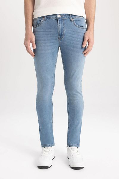 DeFacto Pedro Slim Fit Στενή Εφαρμογή Κανονική μέση με στενό πόδι Jean παντελόνι A2977ax23sm